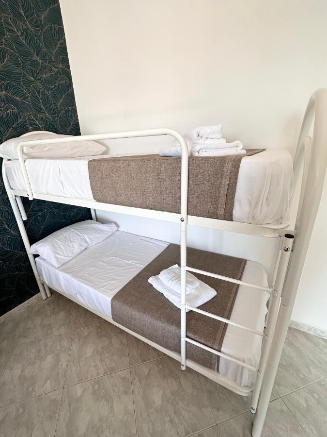 Airport Seaview Rooms Neapol Zewnętrze zdjęcie
